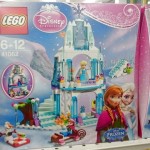 レゴ 41062 elsa ana ice castleの箱画像。キャラクターイラストや組立後のlegoの様子が写っている。