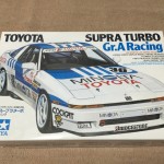 タミヤ 1/24 ミノルタ スープラターボ Gr.A レーシング トムスの上箱です。