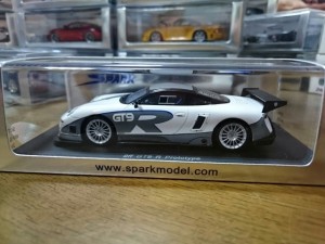 スパーク　1:43 9ff GT9 R Prototype