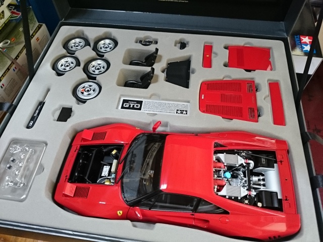 TAMIYA 1:12 フェラーリ 288 GTO セミアッセンブルモデルなどミニカー 