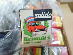 SOLIDO ソリド ルノー5  サンク  買取強化中 お売りください。