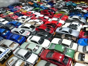 ミニカー 買取りしています。 トミカ   ホットウィール  グリーンライト  マッチボックス 他  あらゆるミニカーお売りください。