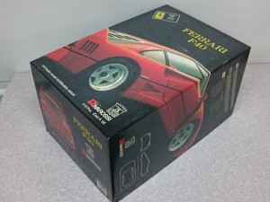 ポケール 1/8 フェラーリ F40 リバロッシ パッケージ3