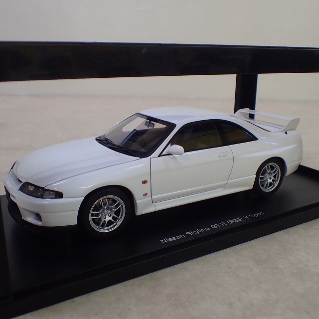 宅配】神奈川県大和市のミニカー買取実績｜オートアート「1/18 スカイライン GT-R(R33) V-SPEC」など ｜カートイワークス