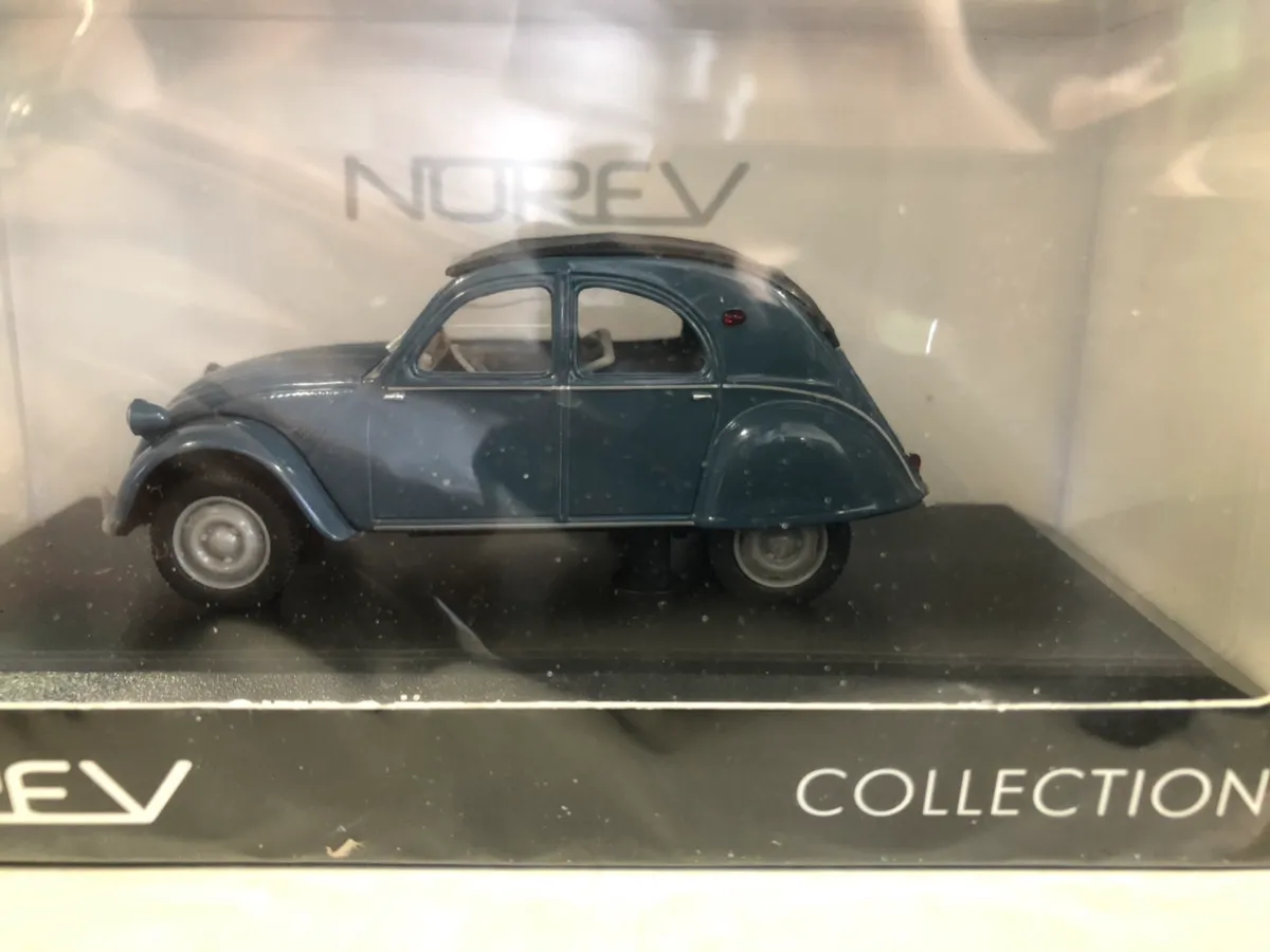 から厳選した 43 シトロエン 11B 1954 VITESS ビテス ixo イクソ クラシックカー フランス ミニカー 