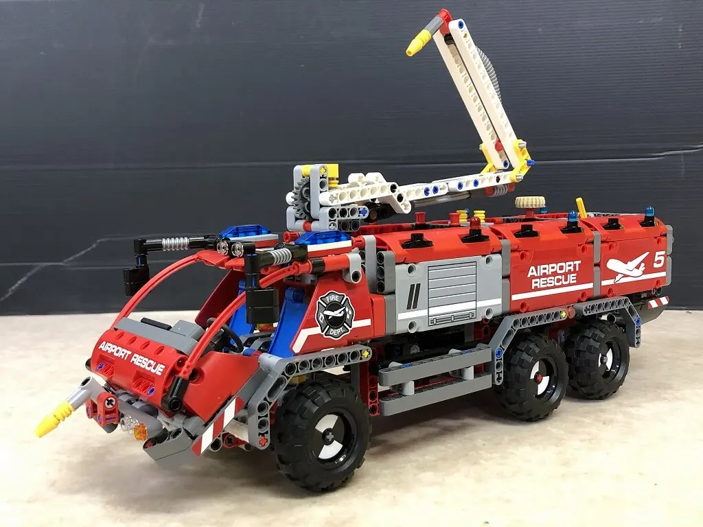 LEGO Technic Airport Rescue Vehicle 42068