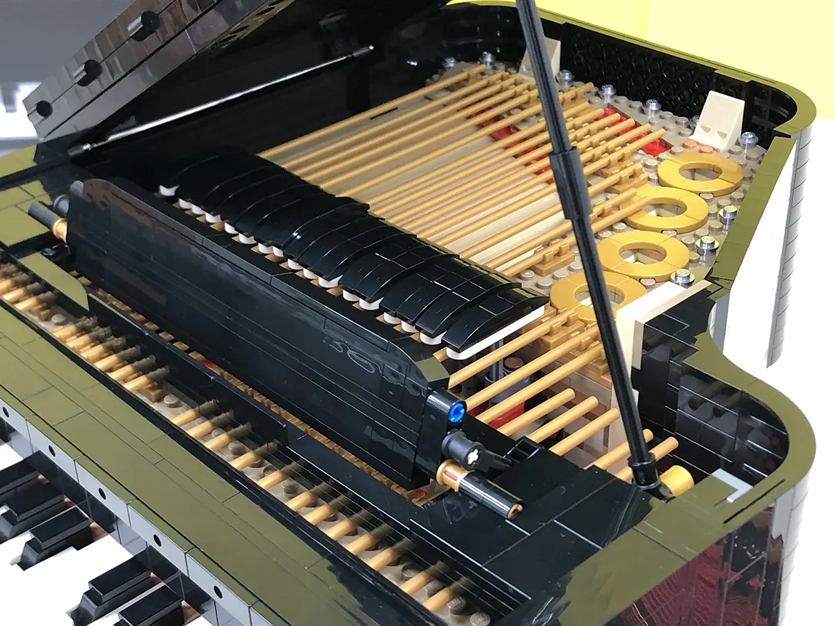 レゴアイデア　グランドピアノ　内部構造の写真1