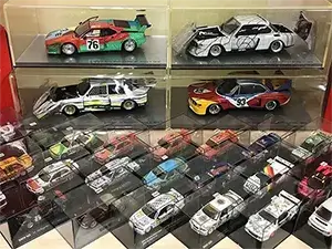 PMAMINICHAMPSの1/18 BMW Art carシリーズ（アンディ・ウォーホル等）とBMWディーラー別注1/43ミニカーを東京都目黒区よりお譲りいただきました