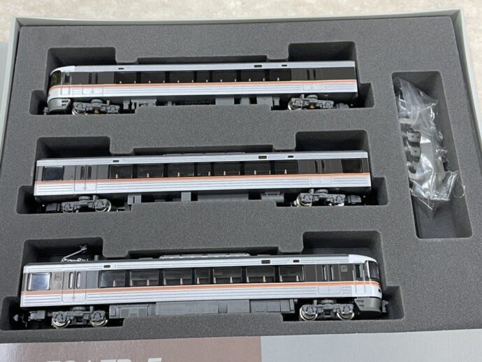 宅配】愛媛県松山市の鉄道模型買取実績｜TOMIX・Nゲージ 373系電車 3両