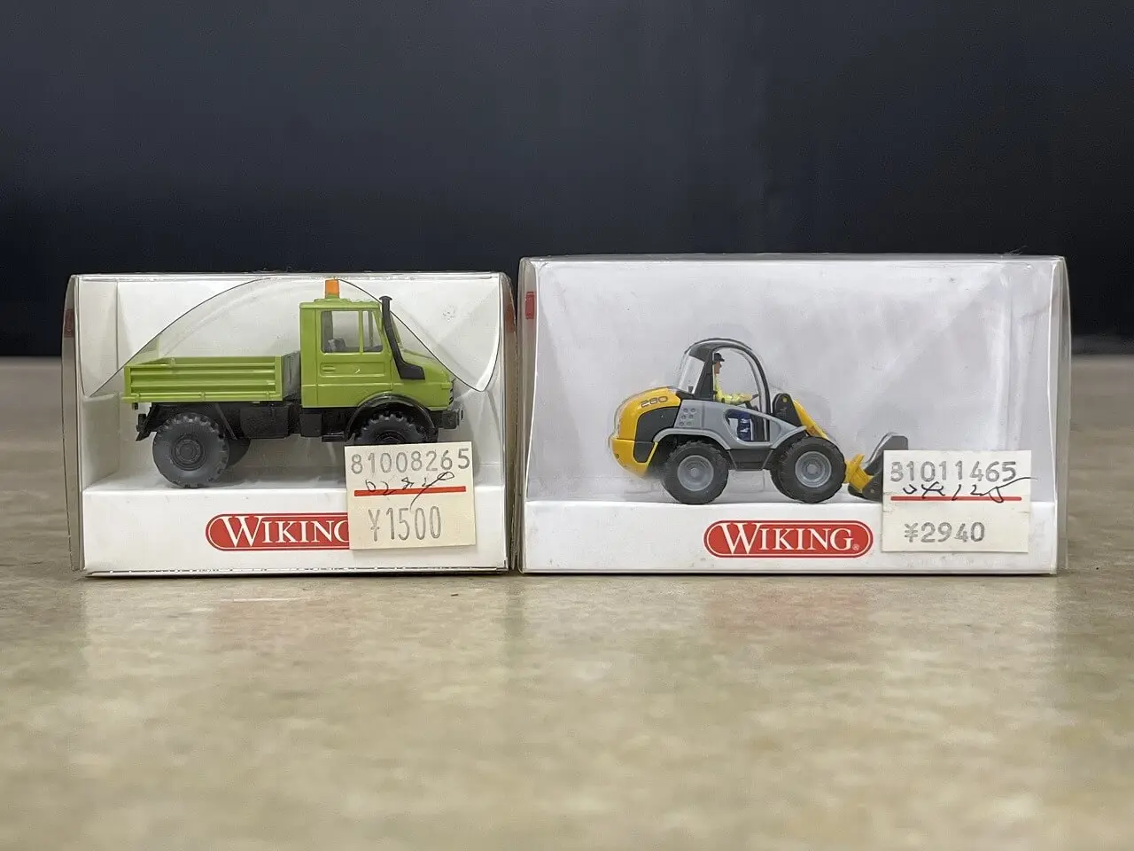 ヴィーキング 重機ミニカー