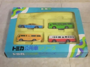 トミカ 日本製 公用車シリーズ