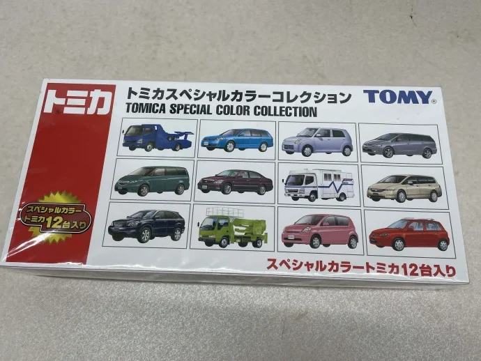 トミカスペシャルカラーコレクション