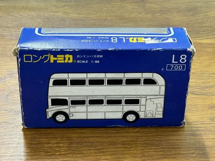 ロングトミカ「ロンドンバスRM L8 T29（日本産）」