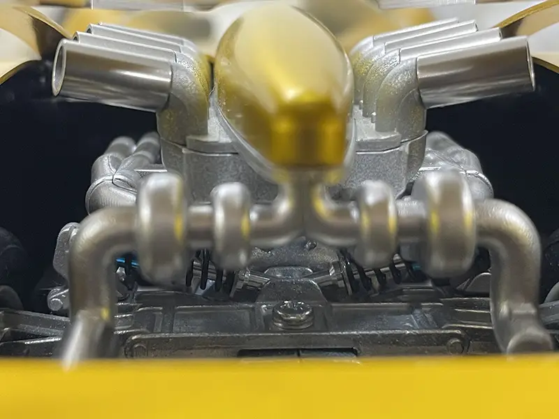 シュインハース PReMo1/18 流星号　エンジン