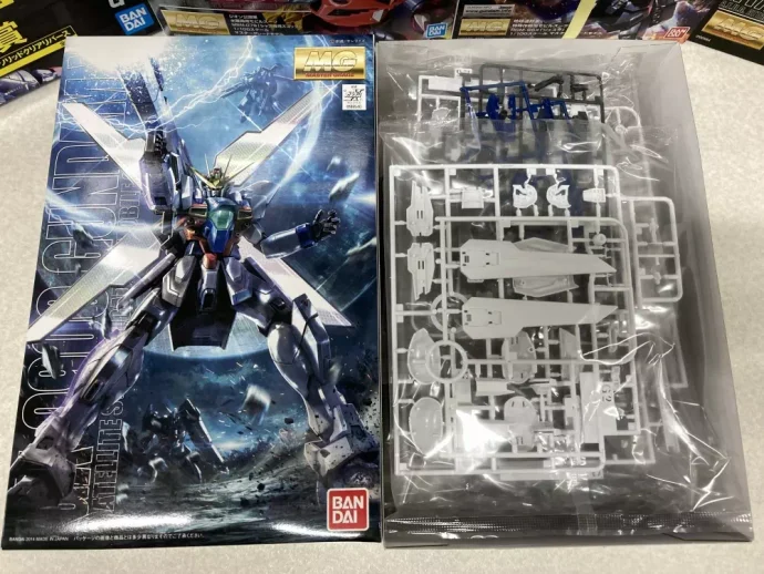 MG 1/00 ガンダムX