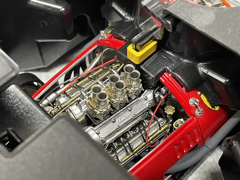 エグゾト 1/18 TIPO 246 F1 エンジン
