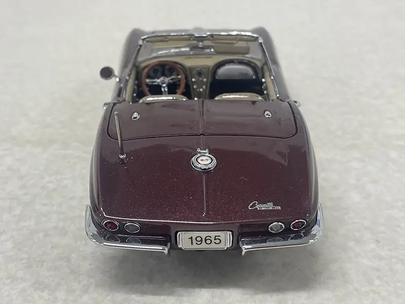 1/24 1965 コルベットコンバーチブル リア