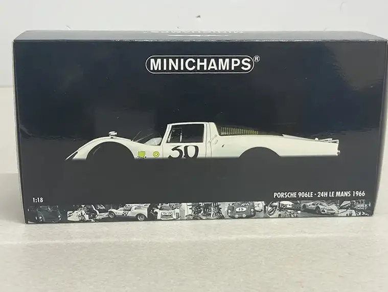 1/18ポルシェ 906LE 24H LE MAN 1966 パッケージ
