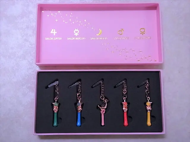 セーラームーン イヤホンジャックアクセサリー