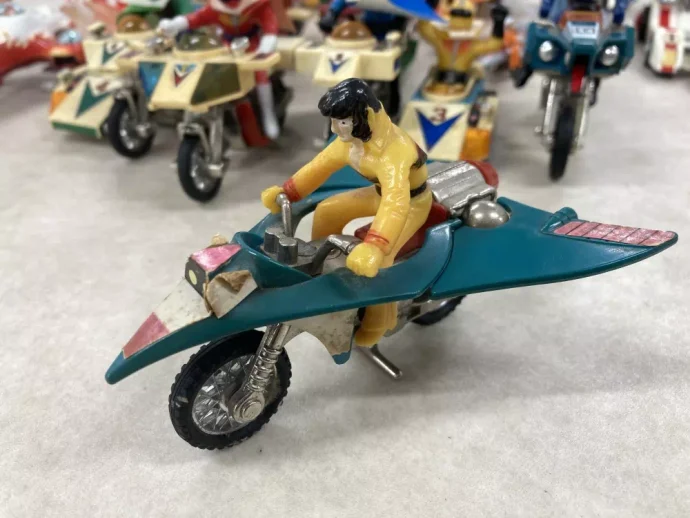 タカラ マグネモ 鋼鉄ジーグ マグネライダー