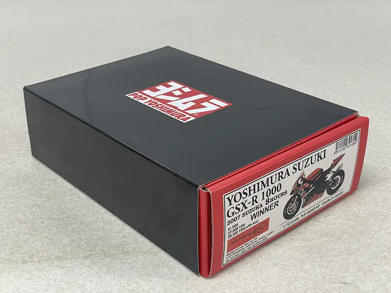 モデルファクトリーヒロ 1/12 ヨシムラスズキGSX-R1000　パッケージ