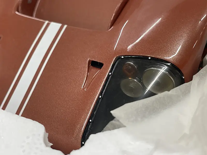EXOTO 1/18 フォードGT40 Mk4 カッパ―メタリック　ライト