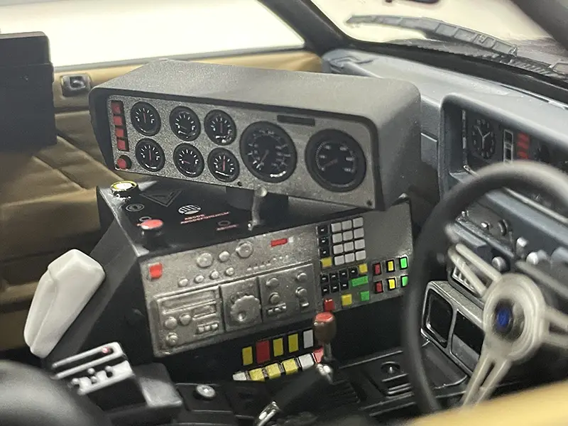 イグニッションモデル×トミーテック 1/18 マシンX　運転席