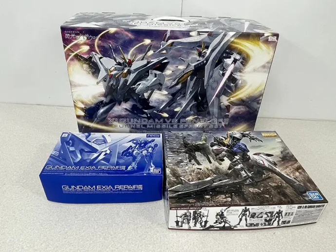 バンダイ ガンプラ