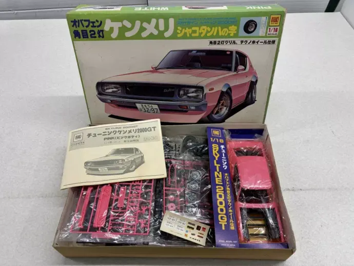 オオタキ 1/16 チューニングケンメリ2000GT