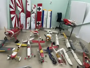 RC飛行機多数 トップ画像