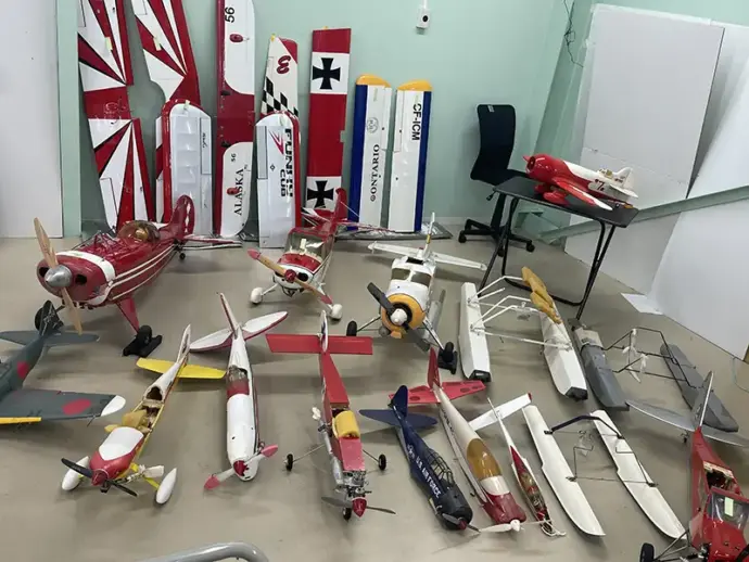 RC飛行機多数　トップ画像