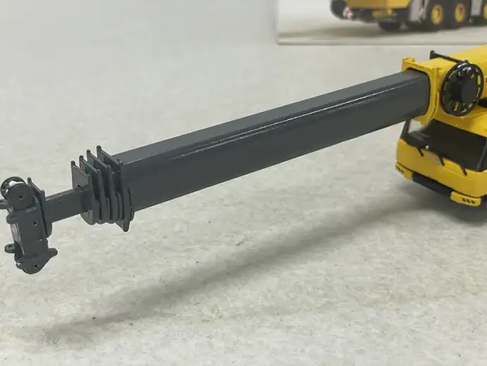 1/50 グローブ GMK4100L-2 クレーン