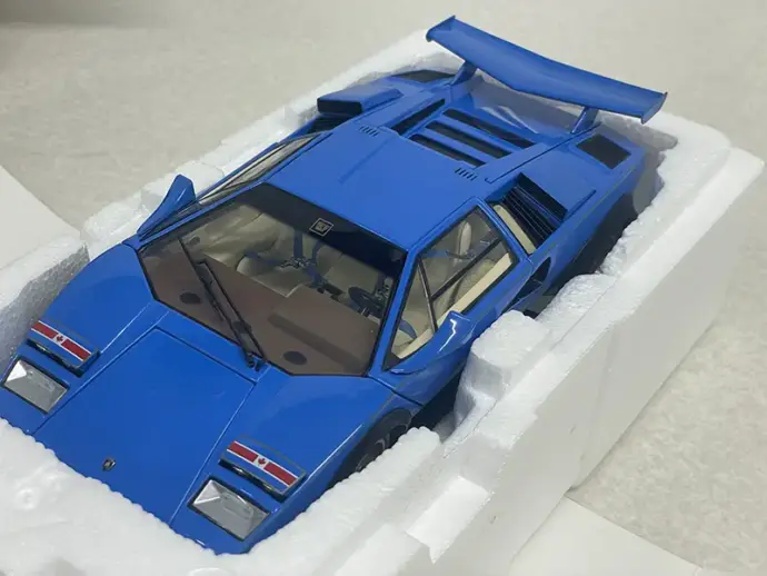 京商 カウンタックLP500S WW 本体