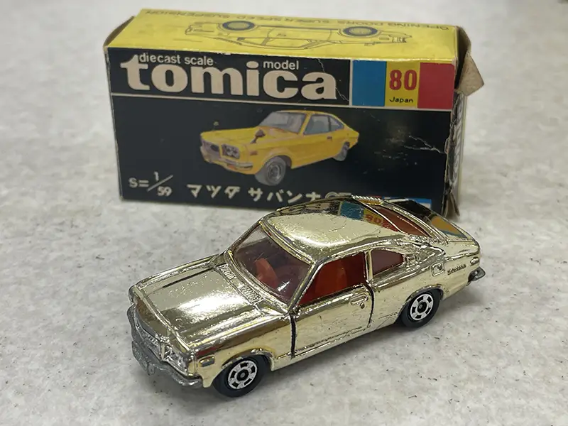 トミカ黒箱 サバンナメッキ