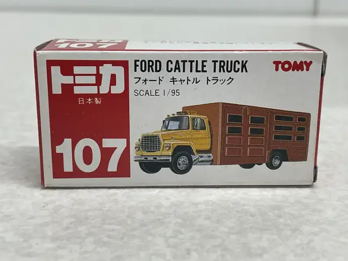 トミカ 107　フォード キャトルトラック　パッケージ