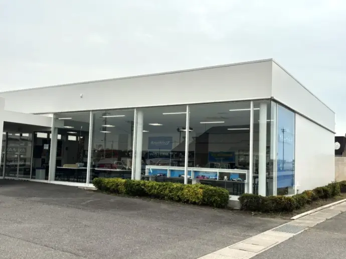 ラジコンサーキット ナックル