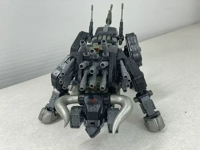 HMM　ディバイソン2