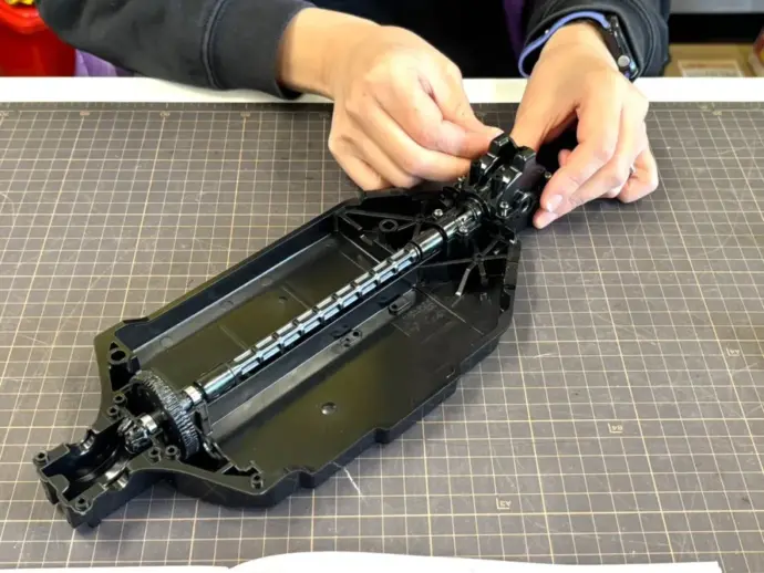 TT-02D 組み立て08