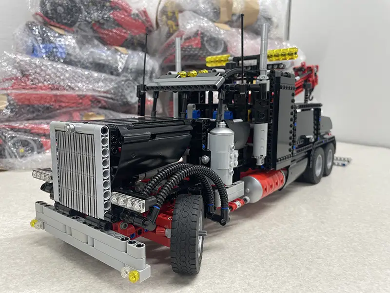 #8285 レッカー車 フロント