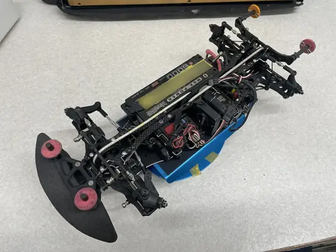 ヨコモ BD10 シャーシ