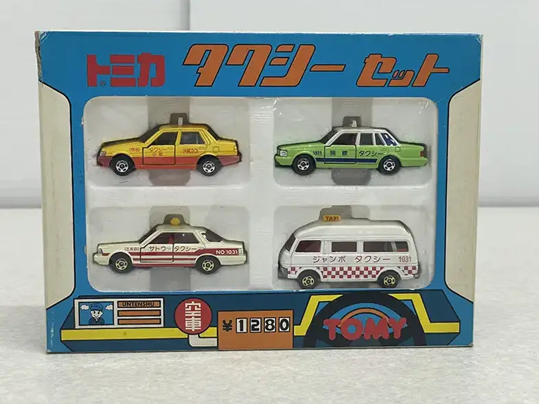 トミカ タクシーセット パッケージ