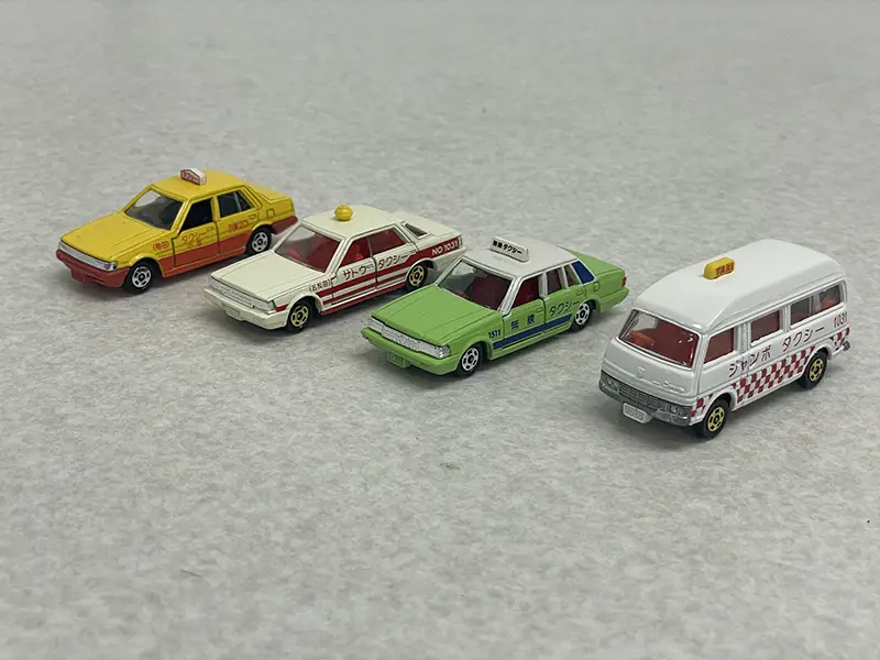 トミカ タクシーセット 4台