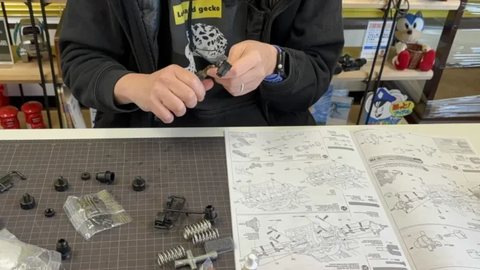 TT-02D 組み立て11