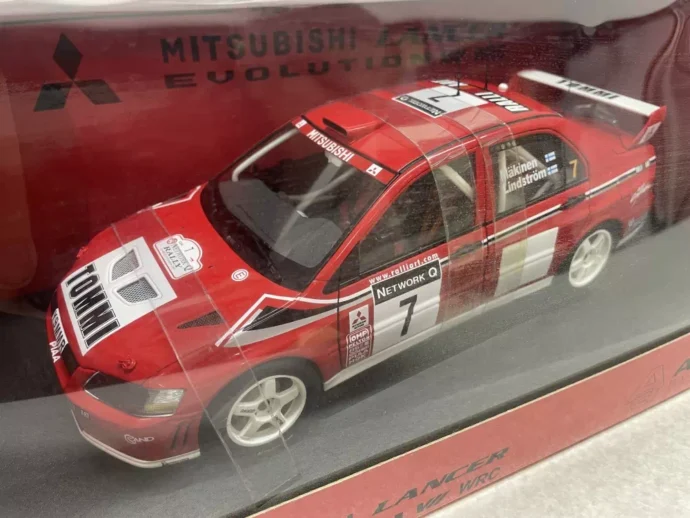 AUTOart 1/18 Mitsubishi Lancer EVOLUTION VII WRC