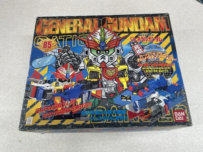 元祖SDガンダム ジェネラルガンダム パッケージ
