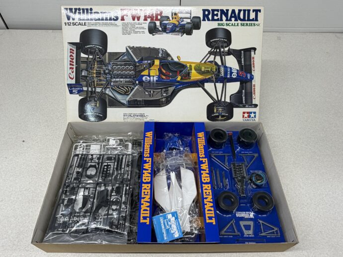 タミヤ 1/12 ウイリアムズFW-14Bルノー