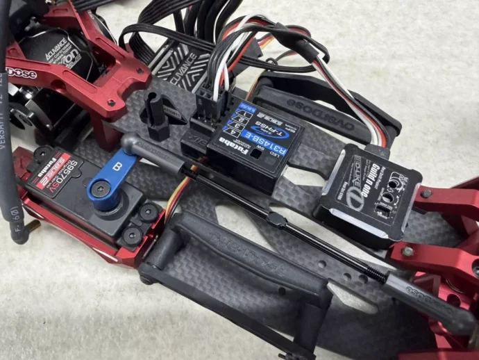 OVERDOSE XEX spec.R シャーシキット