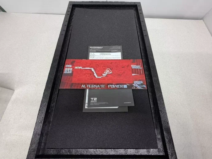 エンターベイ HDマスターピース 1/4 T-800 バトルダメージ版 ターミネーター2