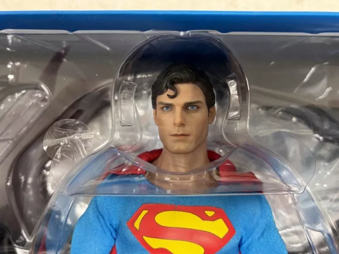ホットトイズ 1/6 ムービー・マスターピース スーパーマン