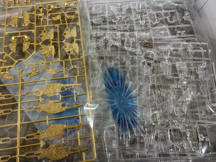 MGEX 1/100 ストライクフリーダムガンダム メカニカルクリア